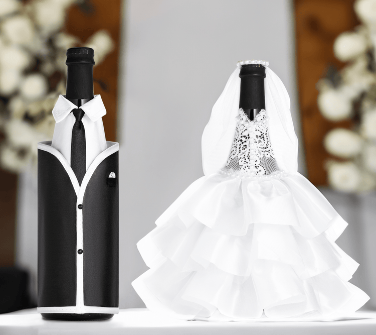 Elegant Wedding Decor Set with Candles and Accents