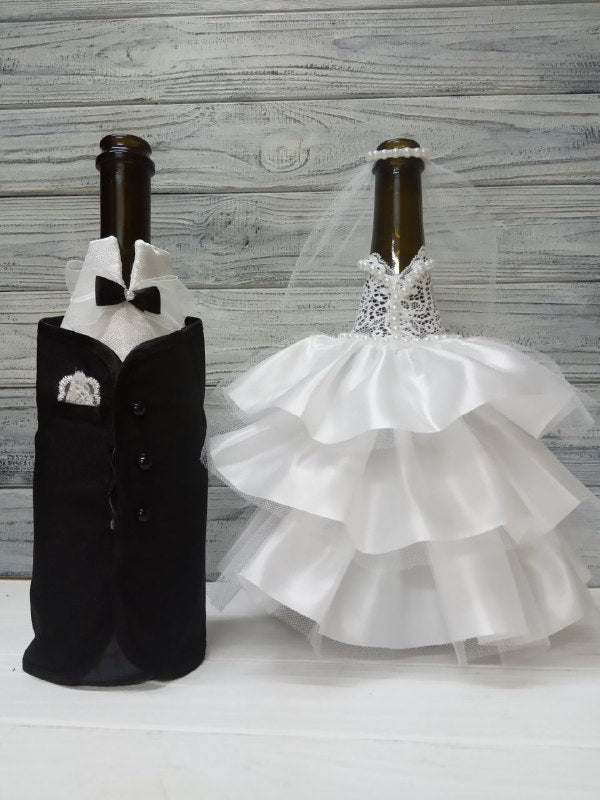 Magik Life Bride and Groom Wine Bottle Covers- Wine bottle dress-up for Weddings- Bachelorette and Engagement Party -Wedding Gifts For the Couple- Fun Wine Bottle Covers- Wedding Centerpieces Decorations- Wine décor and Accessories